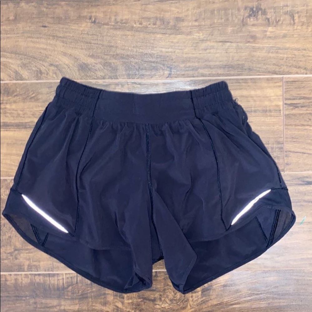 Black lululemon shorts!